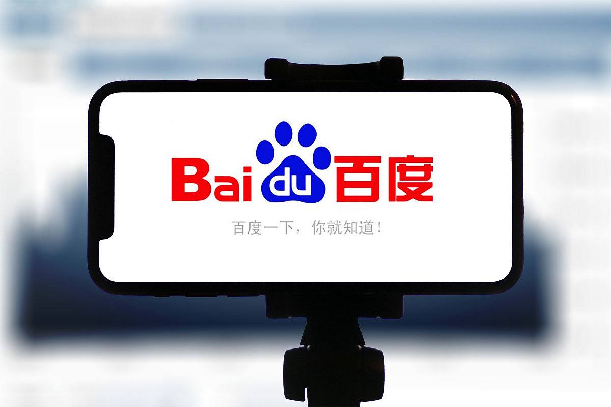 蘑菇屋全员祝张艺兴演唱会顺利